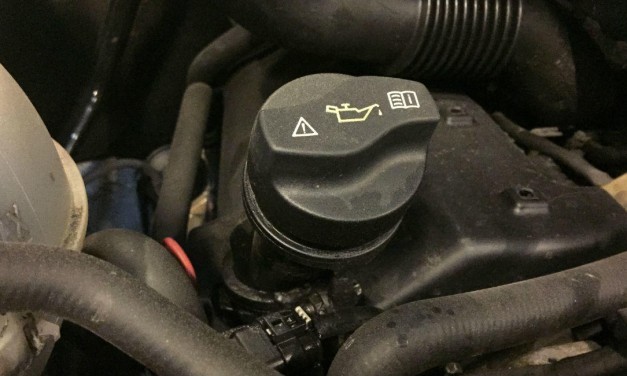 Vad har motoroljan för uppgifter?